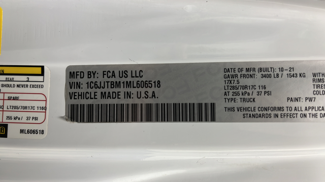 Used 2021 Bright White Clearcoat Jeep Rubicon image 27
