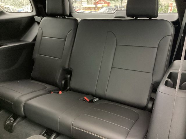 Used Car 2021 Chevrolet Traverse  Premier For Sale Under $35,000 In San Antonio, Texas