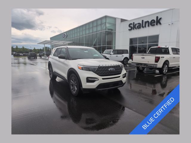 2023 Ford Explorer XLT AWD