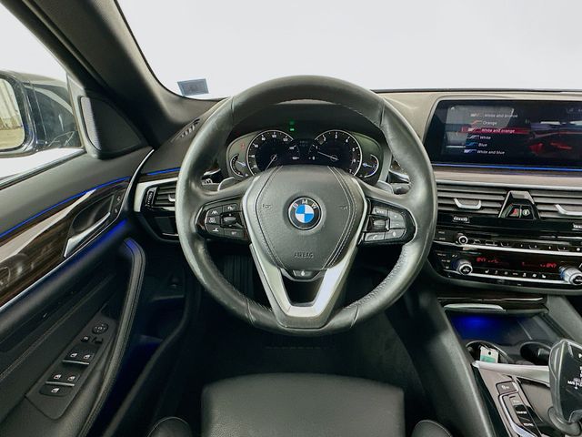 2019 BMW 5 Series 540i xDrive 11