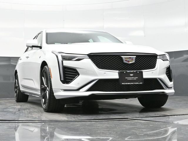 2025 Cadillac CT4 Sport photo