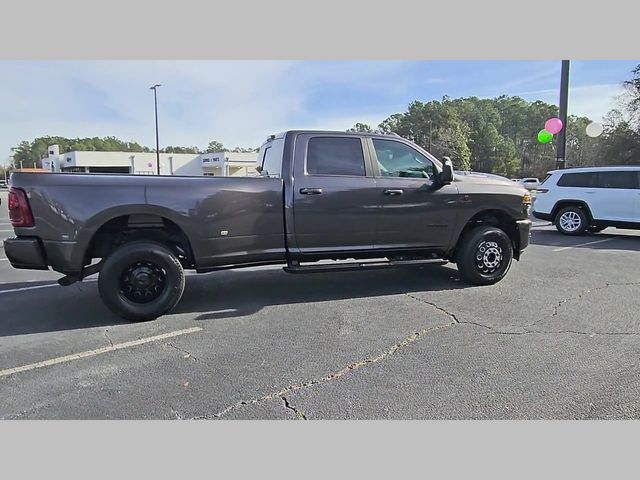 2026 Ram 3500 Laramie Crew Cab 4x4 8' Box