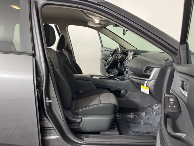 2026 Gun Metallic Nissan Rogue SV FWD
