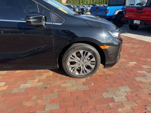 Used 2025 Honda Odyssey Van