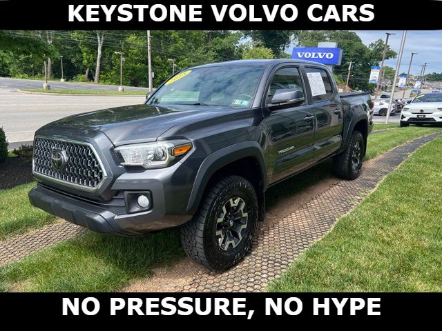 Magnetic Gray Metallic 2018 Toyota Tacoma Pickup Truck Four-Wheel Drive 6-Speed Automatic