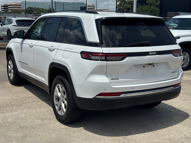2023 Jeep Grand Cherokee Limited White at Classic Elite Chevrolet Sugar Land