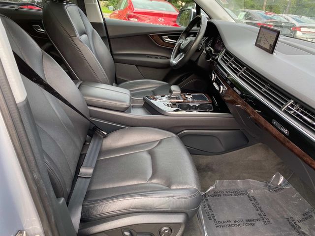 2019 Audi Q7 55 Prestige 18