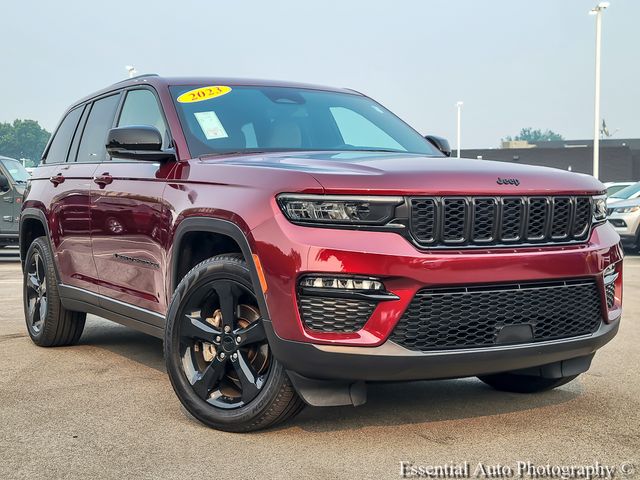 Velvet Red Pearlcoat 2023 Jeep Grand Cherokee SUV / Crossover Four-Wheel Drive 8-Speed Automatic