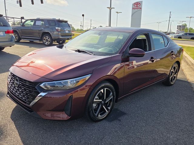 Used 2024  Nissan SV image 3