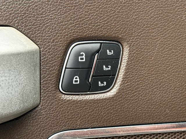 Used 2021  Ford King Ranch image 15