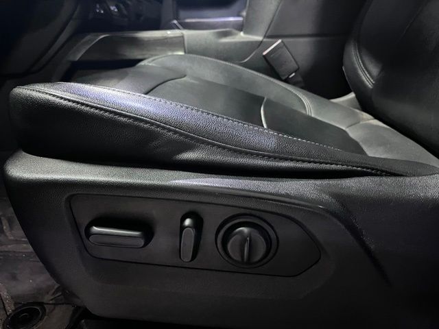Used 2021 Black Chevrolet LTZ image 20