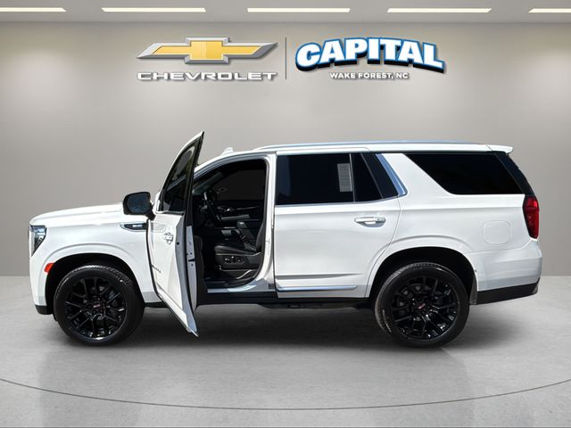 Used 2023 White GMC Denali image 3