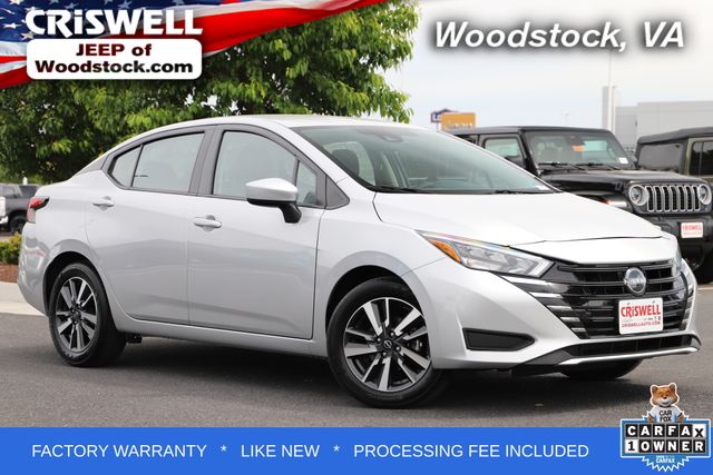 Brilliant Silver Metallic 2025 Nissan Versa SV FWD Sedan Front-Wheel Drive Continuously Variable Transmission