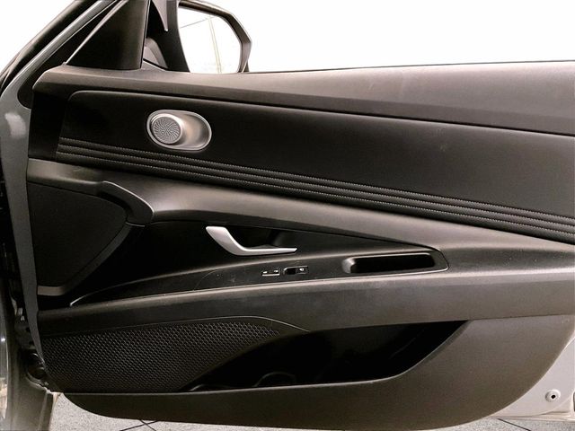 2023 Hyundai Elantra SEL Gray at Klick Lewis Buick Chevrolet