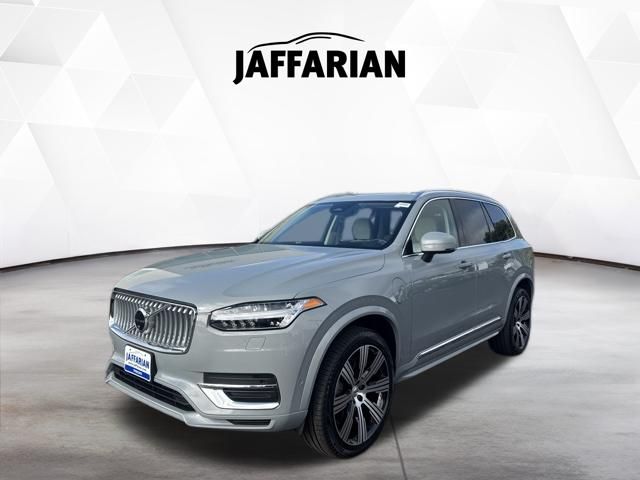 Vapour Gray Metallic 2025 Volvo XC90 SUV / Crossover Automatic
