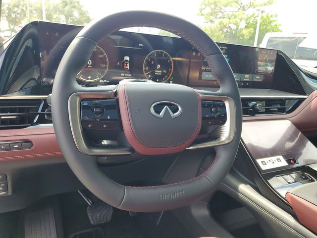 2025 INFINITI QX80  22