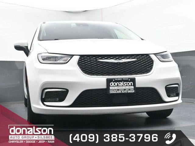 used 2023 Chrysler Pacifica car, priced at $24,653