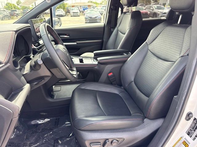 2025 Toyota Sienna - $51,988