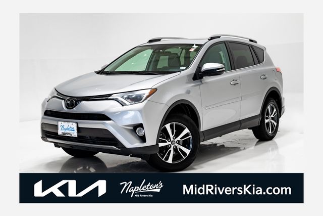 Silver Sky Metallic 2018 Toyota RAV4 SUV / Crossover Front-Wheel Drive 6-Speed Automatic