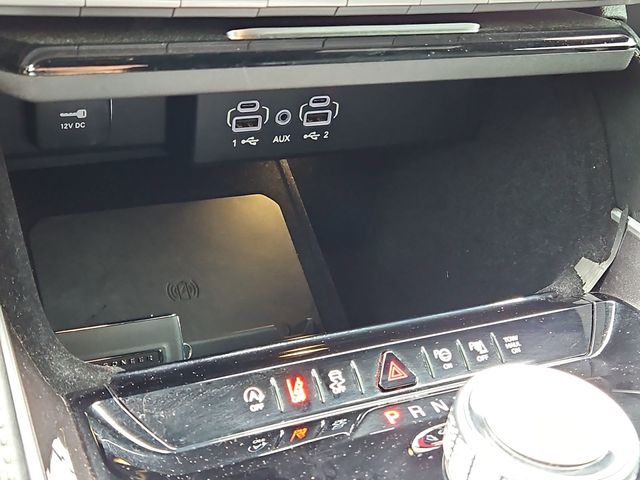 2024 Jeep Wagoneer Base Silver at River Oaks CDJR