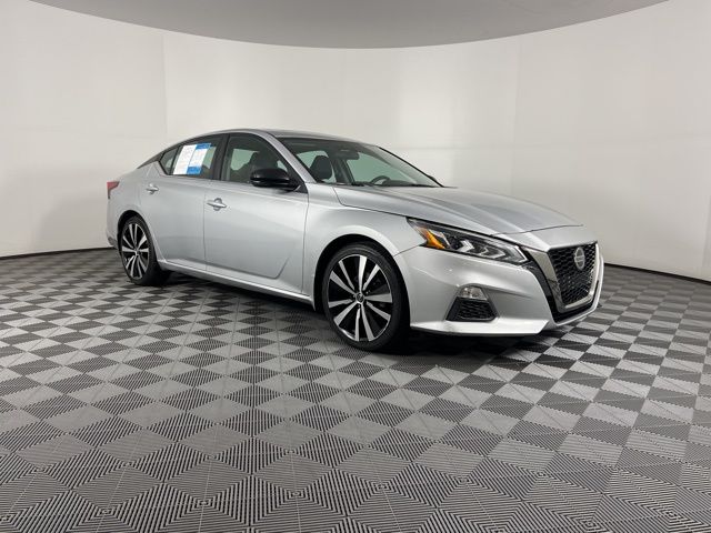 2019 Nissan Altima 2.5 SR 2