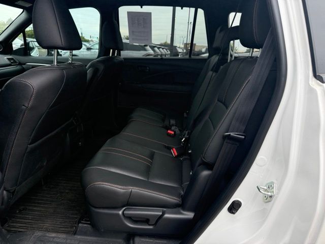 2023 Platinum White Pearl Honda Passport TrailSport AWD SUV