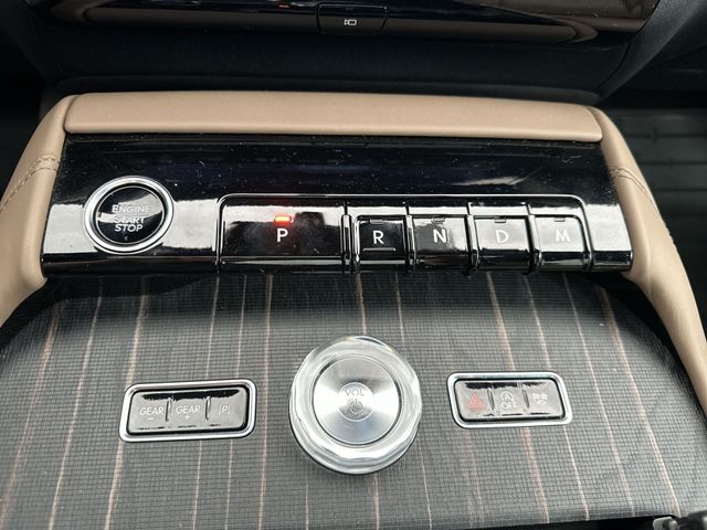 Certified Used 2025 Black Lincoln Black Label image 24