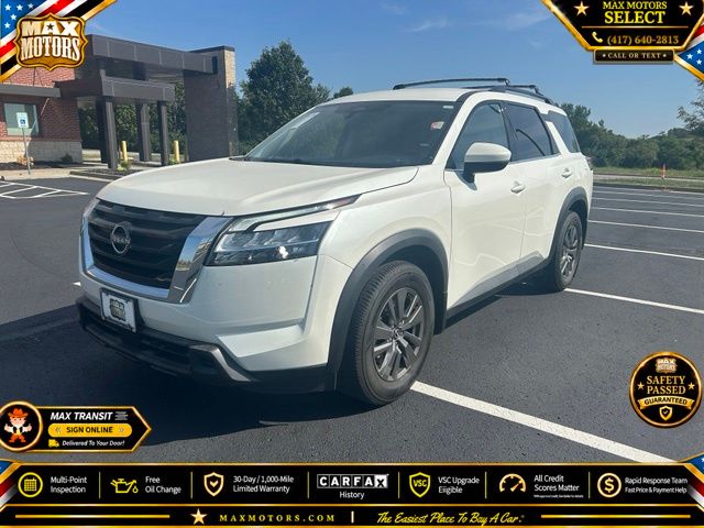 Pearl White Tricoat 2022 Nissan Pathfinder SUV / Crossover Front-Wheel Drive 9-Speed Automatic