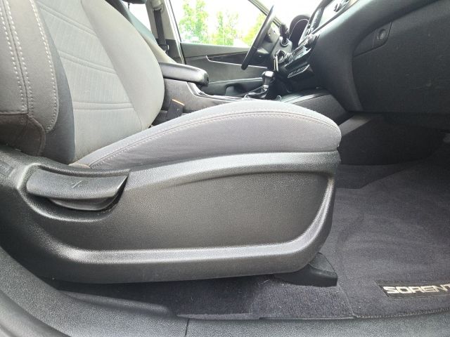 2019 Kia Sorento LX:169203A