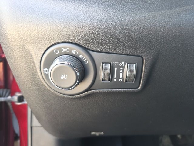 2022 Jeep Compass Limited - Velvet Red Pearlcoat exterior view 14