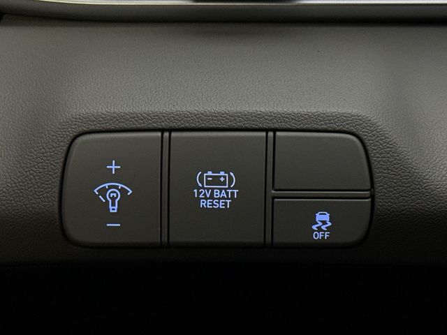 Used 2024 Hyundai Elantra Hybrid For Sale in Indianapolis, IN