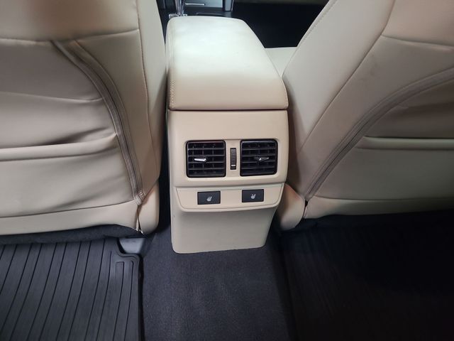 2016 – Subaru – Outback