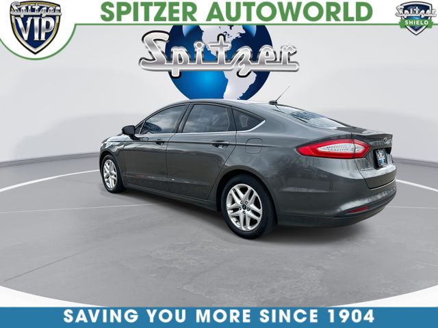 Used 2015  Ford SE image 7