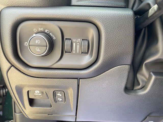2026 Ram 1500 Big Horn/Lone Star - Serrano Green Metallic exterior view 14