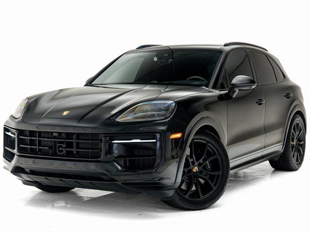 2025 Porsche Cayenne GTS AWD