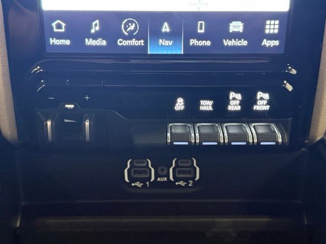 Used 2024 Black Ram Laramie image 28