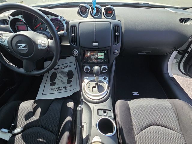 Used 2020 White Nissan Base image 10