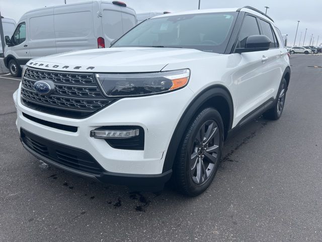 2022 Ford Explorer XLT 3