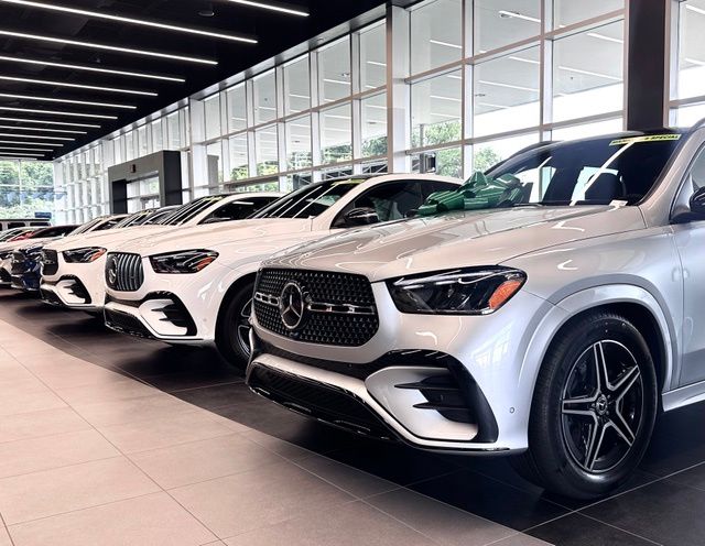New 2026 Black Mercedes-Benz GLE 53 AMG® image 27