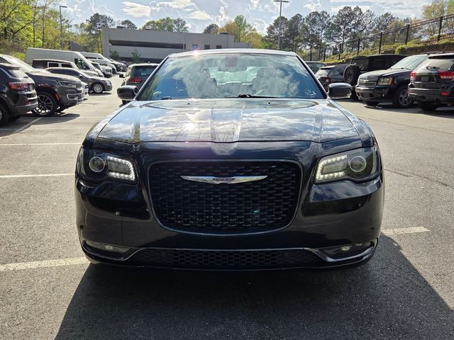 Used 2018 Black Chrysler S image 2