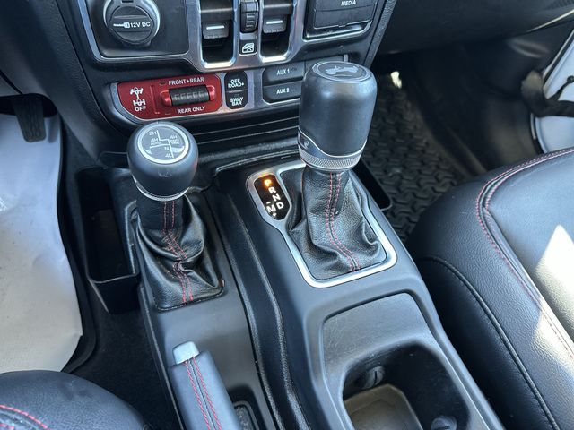 Used 2021 White Jeep Unlimited Rubicon image 23