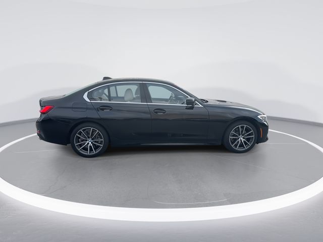 Used 2019 Black BMW 330i image 8