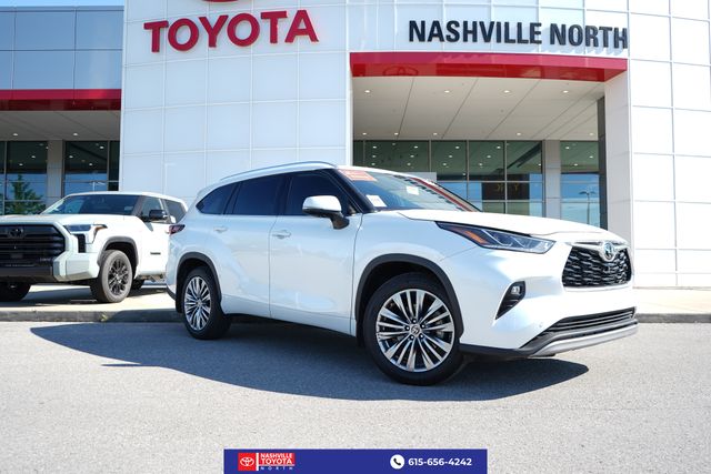 Pearl 2024 Toyota Highlander SUV / Crossover Front-Wheel Drive 8-Speed Automatic