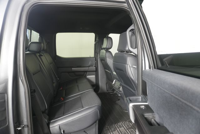 New 2026 Gray Ford Lariat image 27