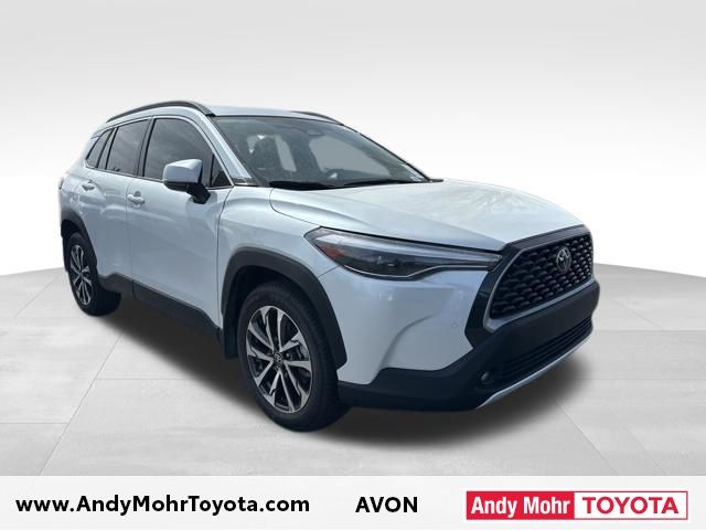 2024 Toyota Corolla Cross XLE FWD