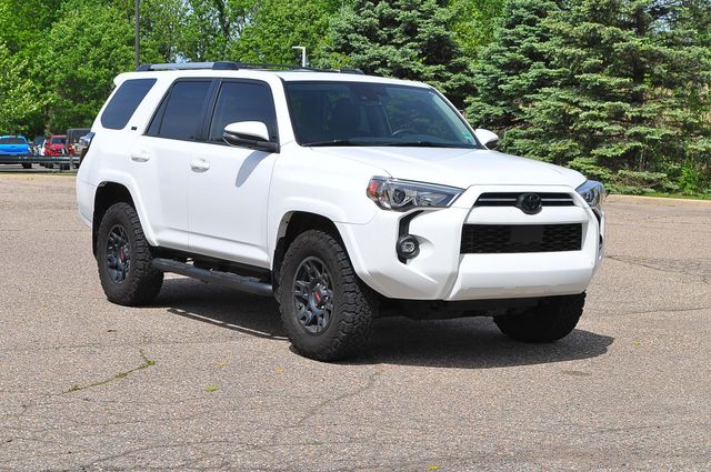Super White 2021 Toyota 4Runner SR5 Premium 4WD SUV / Crossover Four-Wheel Drive 5-Speed Automatic Overdrive