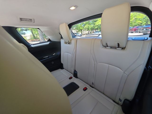 Used 2022 Black INFINITI LUXE image 24