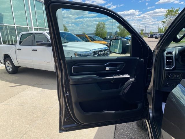 2026 Ram 1500 Big Horn/Lone Star - Granite Crystal Metallic Clearcoat exterior view 9