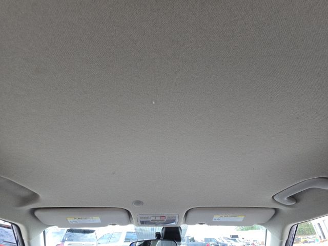 2024 Hyundai Venue Limited:B01873