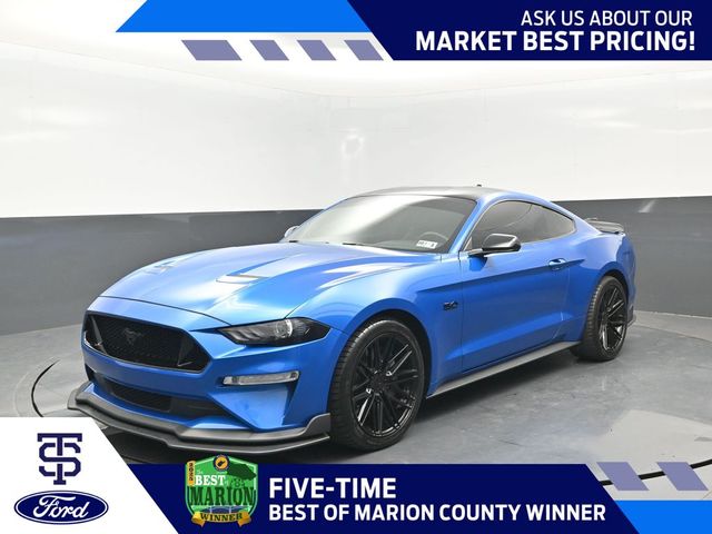 2021 Ford Mustang Azul (Blue Metallic) Coupé Tracción trasera Automática